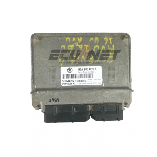 ENGINE ECU  SKODA OCTAVIA 1.6 06A906033K 5WP40039