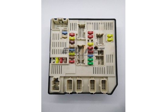FUSEBOX BODY CONTROL-USM RENAULT MEGANE KM3 284B60008R--E USM BD95 L1 519339311